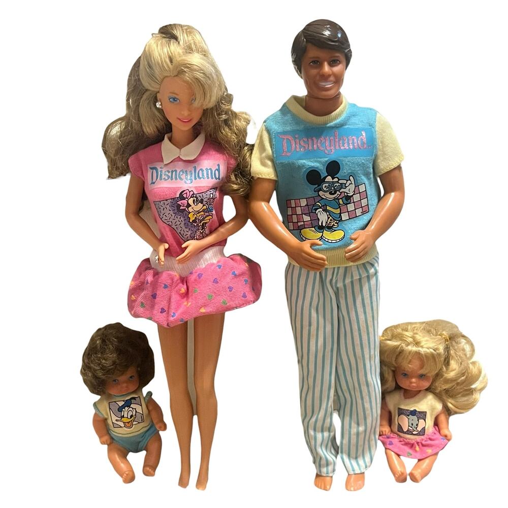 Vintage 1990 Mattel The Heart Family Visits Disneyland
